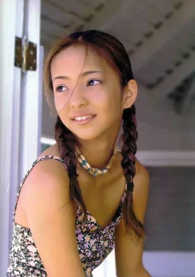  安室奈美恵 エロ