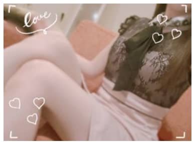 女性