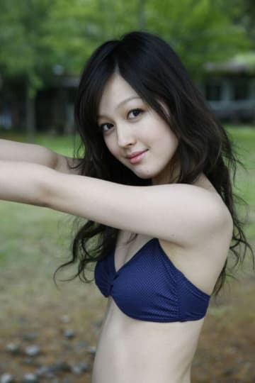 久住小春 おっぱい
