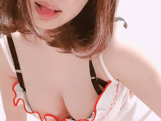 女性の画像