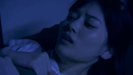 山下美月