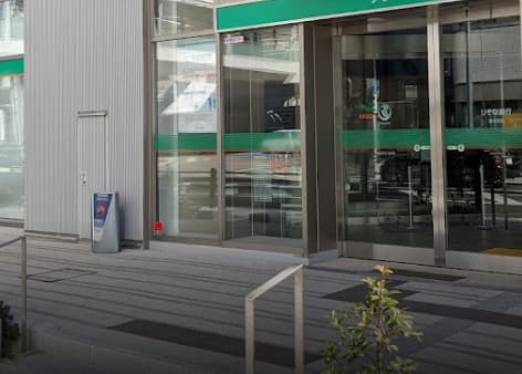 りそな銀行厚木支店