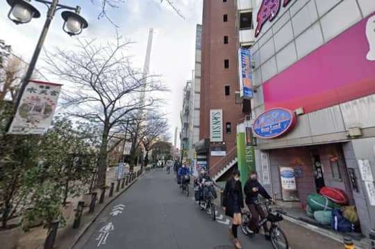 東京