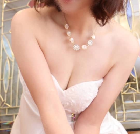 女性