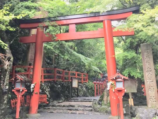 貴船神社