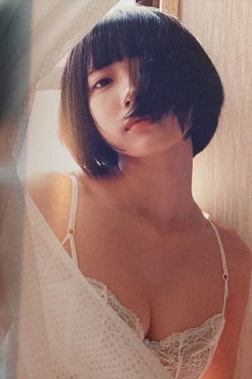 あのちゃん おっぱい