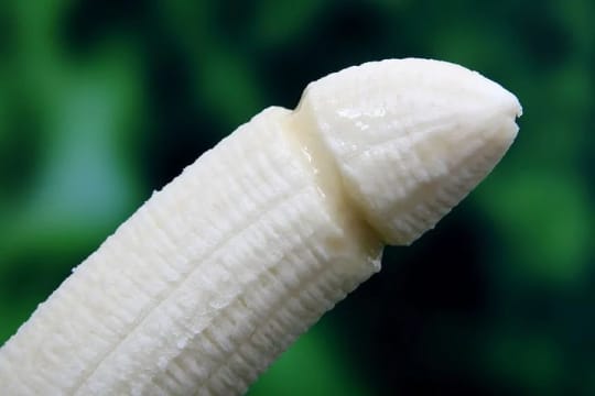 BANANA