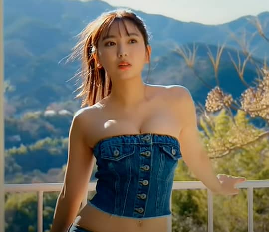 沢口愛華