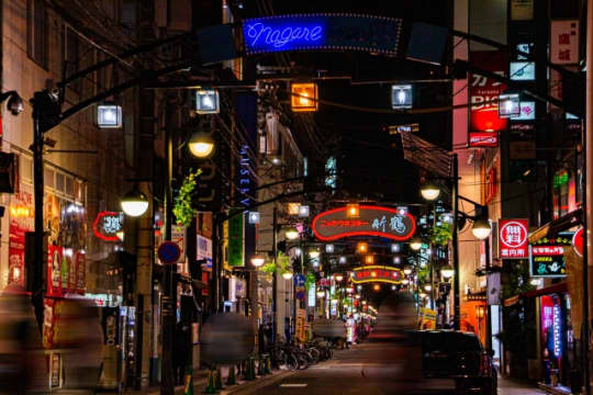 夜の流川