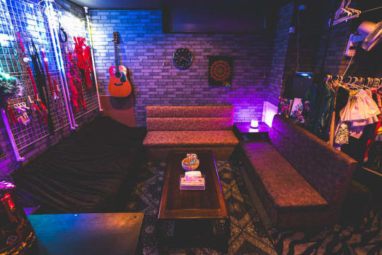 ハプニングバーの画像