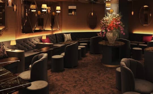 J-VOGUEの店内風景