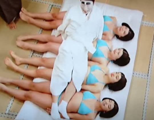 ビキニ　バカ殿