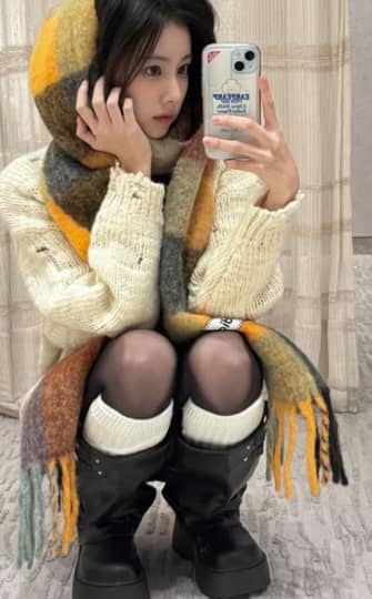 カン・ヘウォンのエロいパンチラ画像