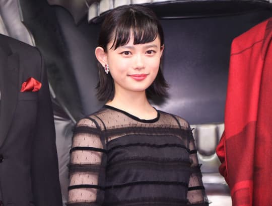 杉咲花 おっぱい