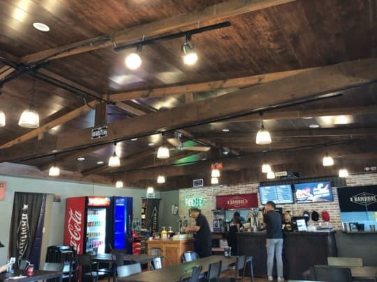 ハンブロス内観