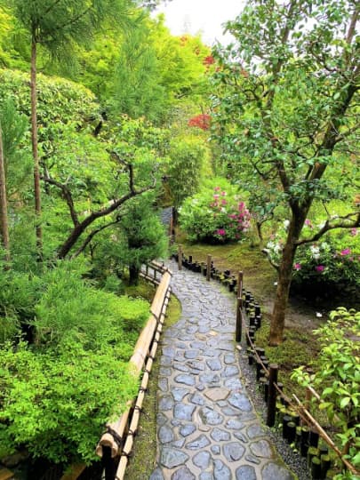 鈴虫寺庭園１