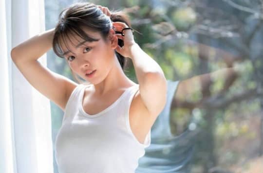 伊原六花 おっぱい