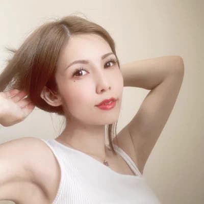 今井メロ