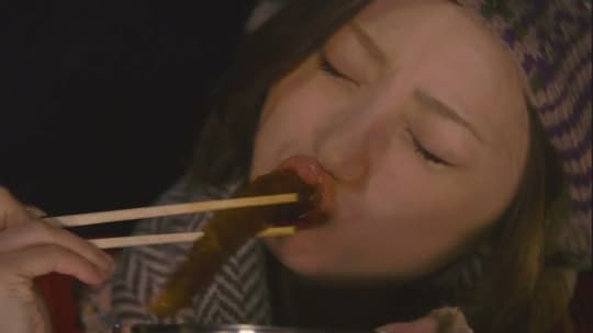 上戸彩 おっぱい