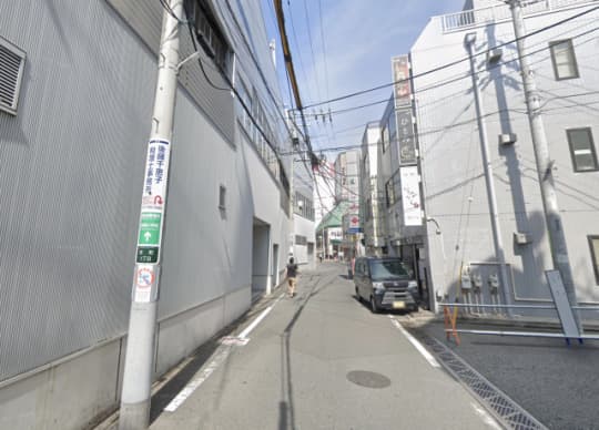 アクセス