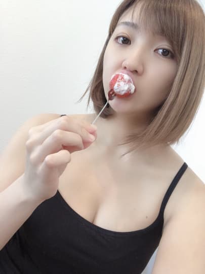 神咲詩織