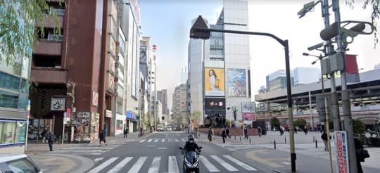 新橋駅　日比谷口