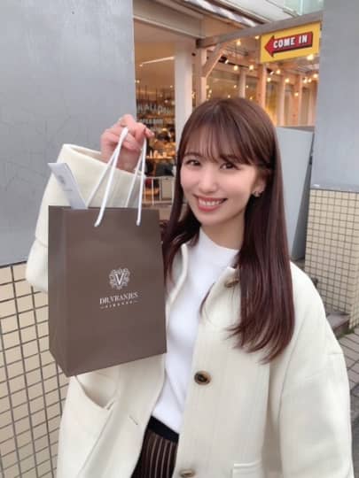 山岸逢花公式instagram