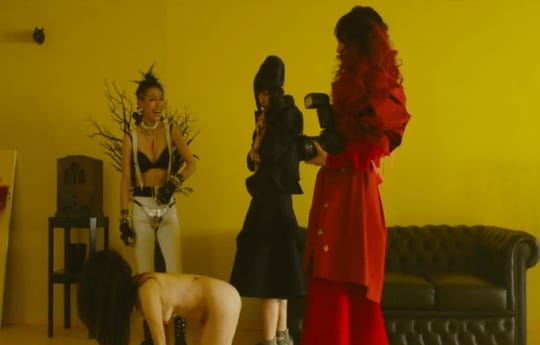 筒井真理子 エロ