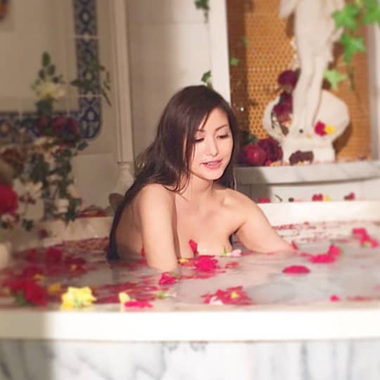 たかはし智秋 おっぱい