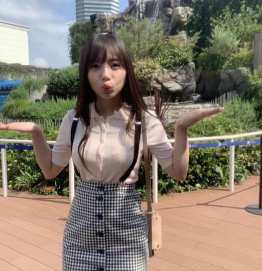 齊藤京子 おっぱい