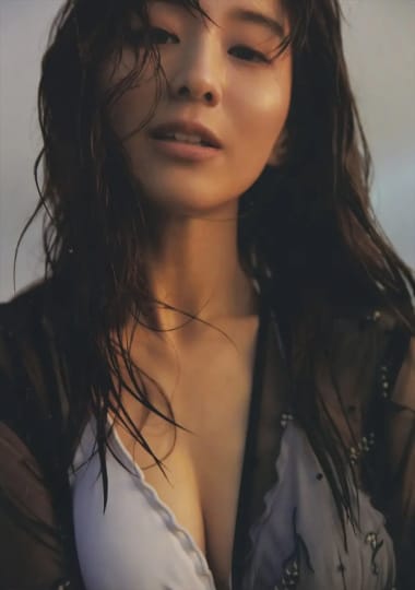 田中みな実 おっぱい