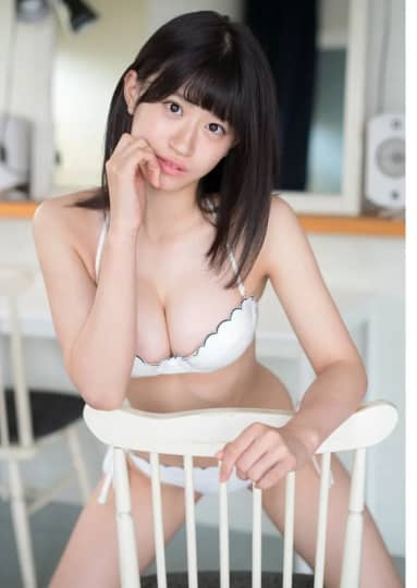 上西怜 おっぱい