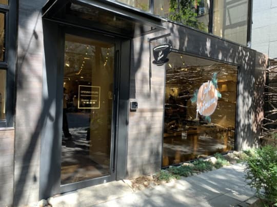 カロスキルMAISON KITSUNEカフェ