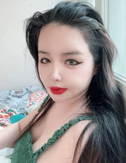 2NE1 流出