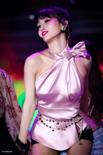 TWICE Momo(モモ) エロ