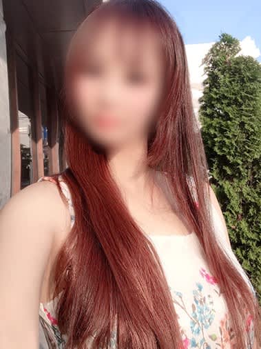 新横浜 人妻ポルノの女の子