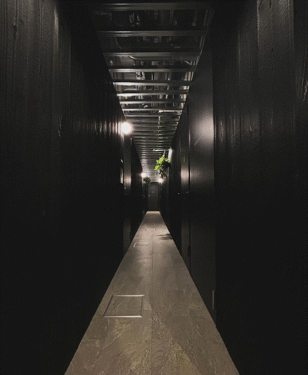 アカサカサウナ