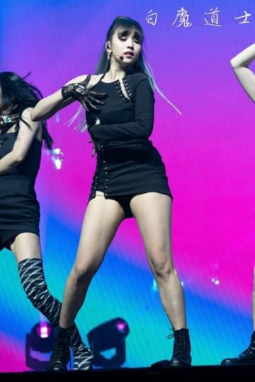 TWICE エロ 流出