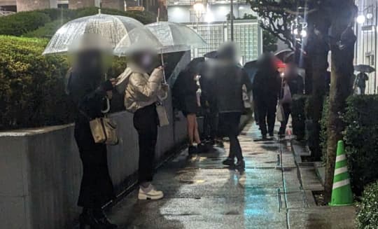 立ちんぼ