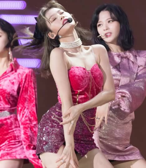 TWICE エロ 流出