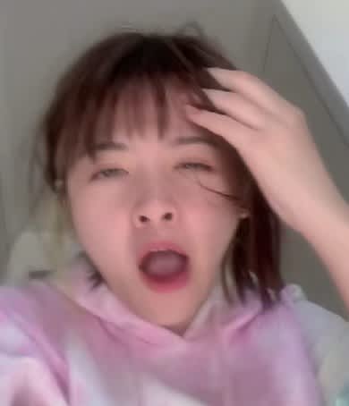 景井ひなのエロい流出画像で妄想モード！