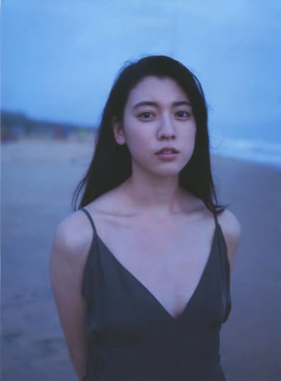 三吉彩花 エロ
