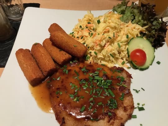 ボンシュのランチ・8ユーロ（約950円）