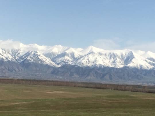 天山山脈