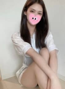 エンジェルスパの女の子