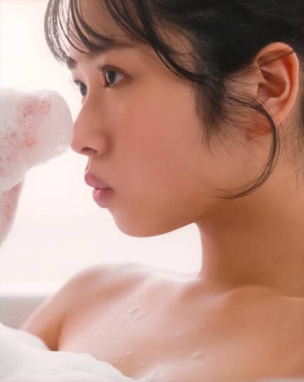 上村ひなの エロ