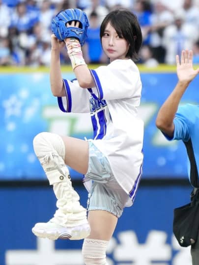 あのちゃん おっぱい