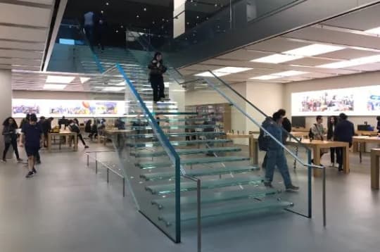 Apple名古屋栄