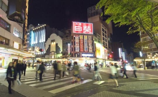 石川_夜_繁華街