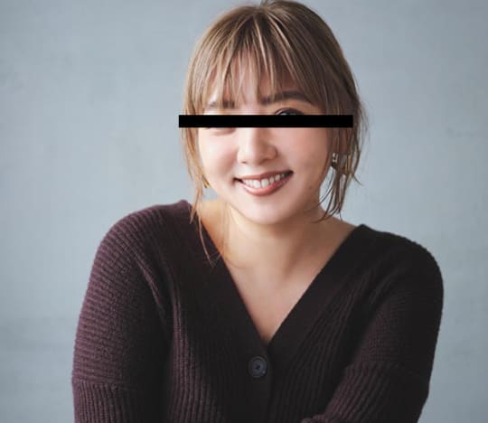 女性